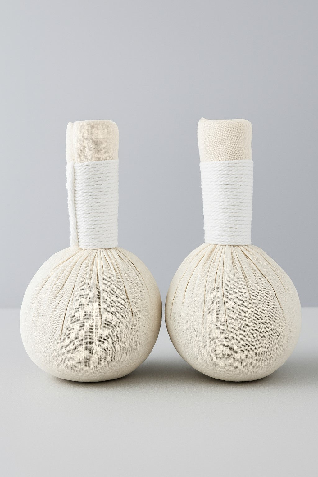 2er Set Kräuterstempel Thai Body Herbal Compress Massage Wellness Weiß je 200g