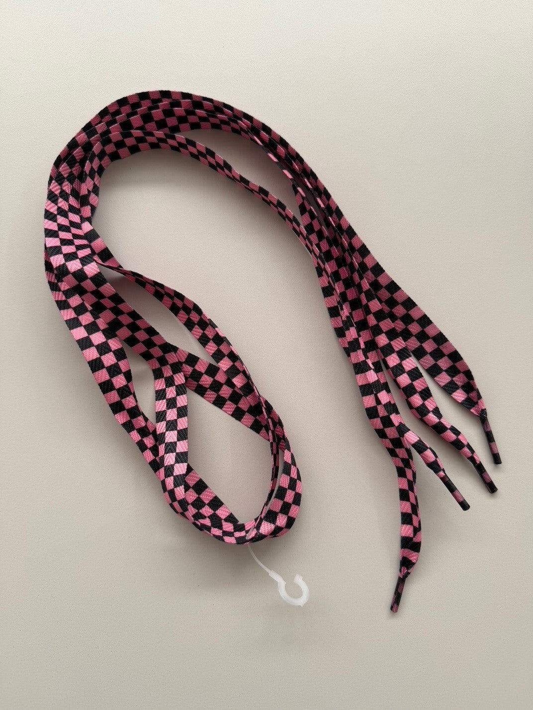 100 Paar Schnürsenkel Schwarz/Rosa Kariert Flachsenkel Sneaker Sportschuhe