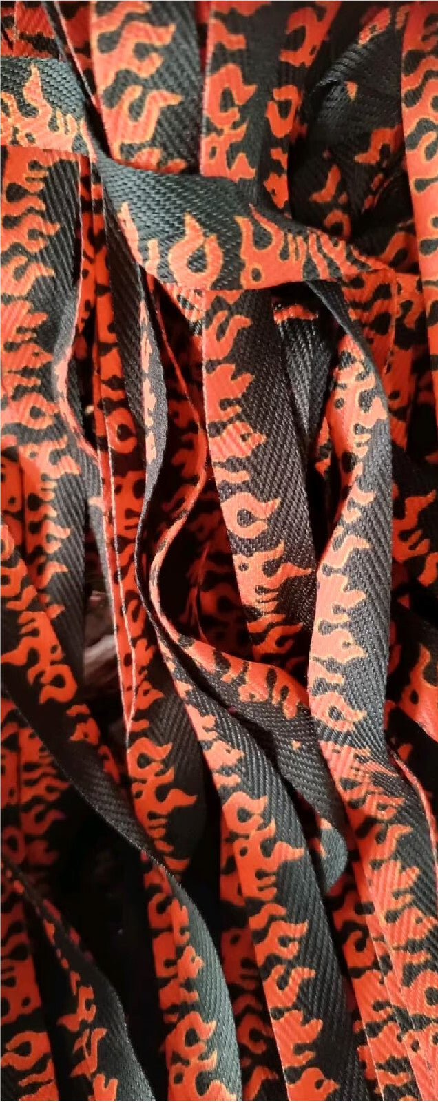 1 Karton 50 Paar Schnürsenkel Schnürsenkel Flammen 110cm 18mm