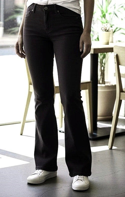 Bootcut Damen Jeans Schlaghose Flared Hüft Hose Black Denim Pants Größe 34-52