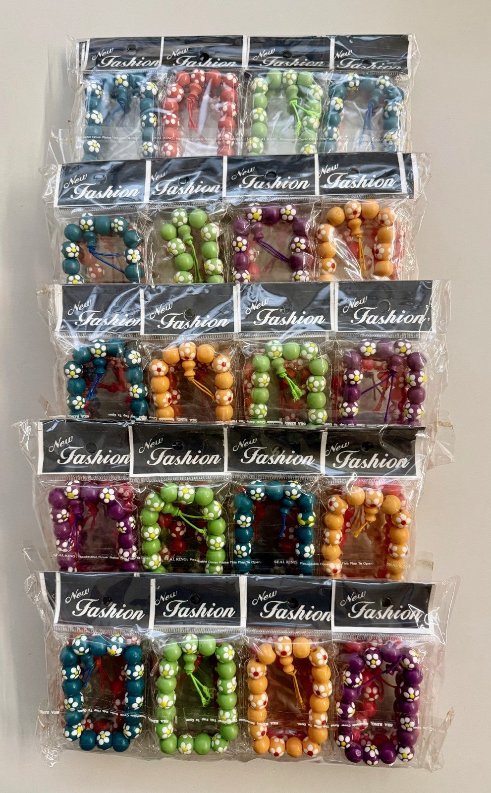 Karton mit min. 45 Armbänder Blumen Restposten Posten A Ware Aktion Top