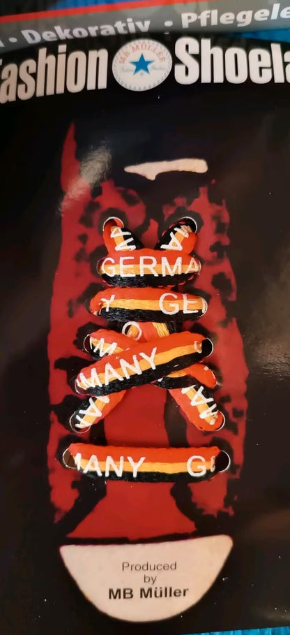 1 Karton 50 Paar Schnürsenkel Deutschland als Fanartikel aus Lagerräumung