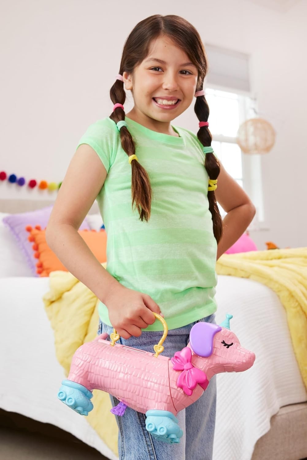 Mattel HKV54 Polly Pocket Hündchenparty Geburtstagsparty Dackel-Party Spielset