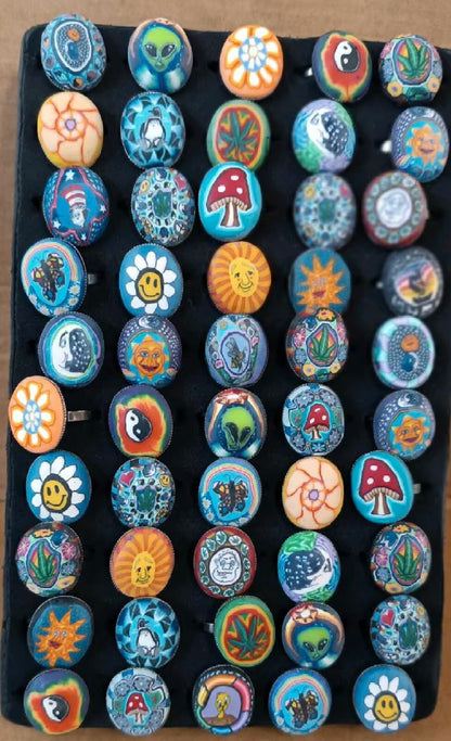 50 Ringe verstellbar  Modeschmuck Retro Festival Flower Power Auflösunng Posten