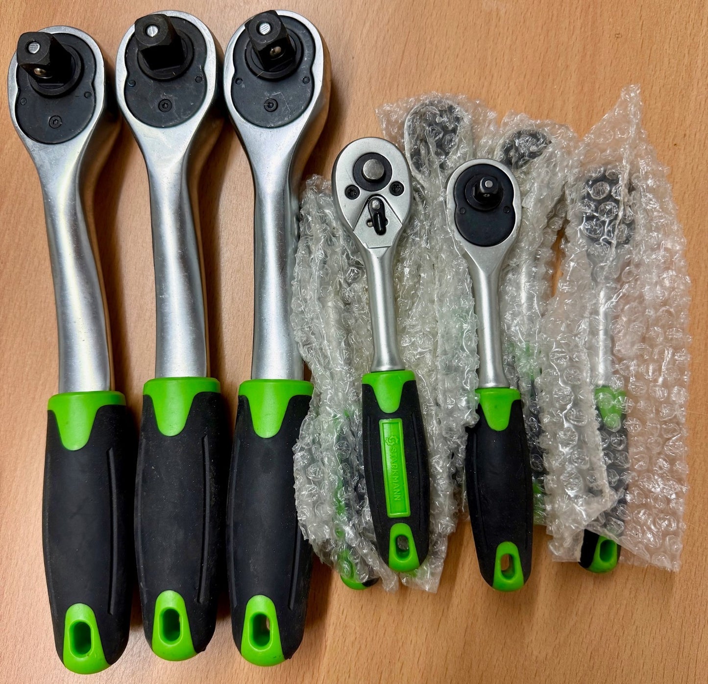 Karton mit min. 10 Ratschen Groß/Klein Restposten Posten A Ware Aktion Top