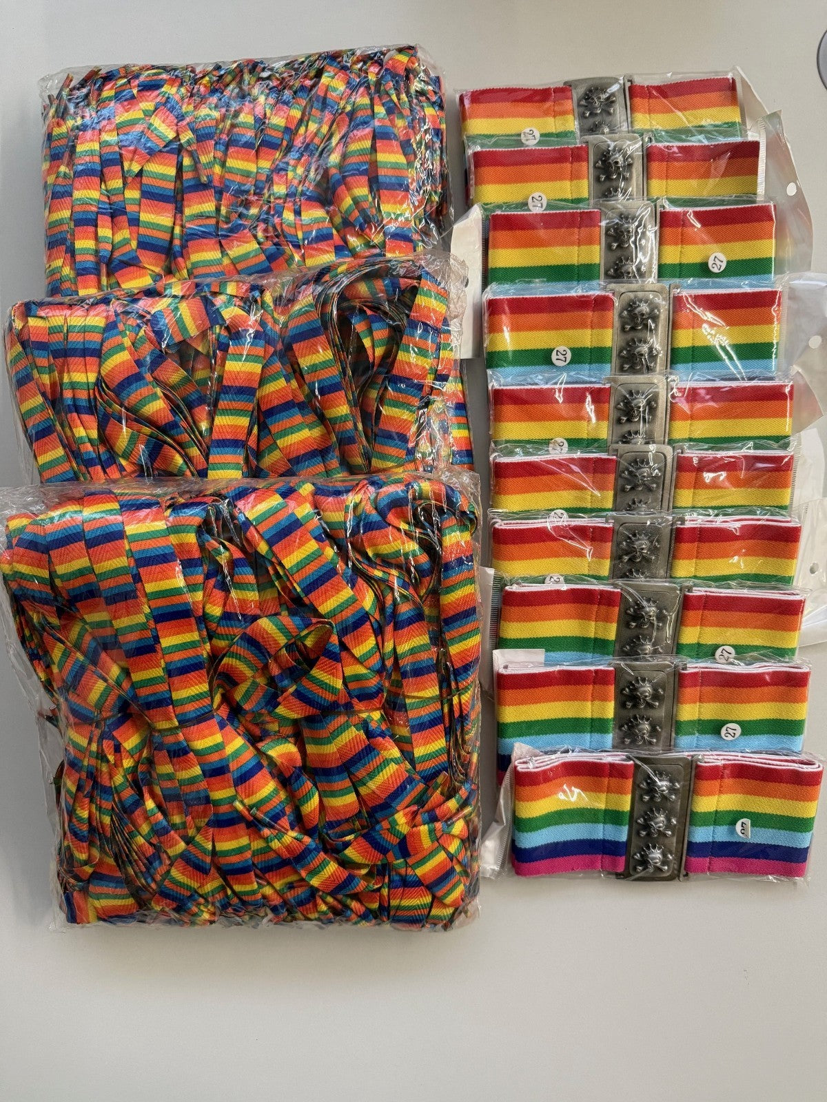 Karton mit min. 160 Schnürsenkel u. Gürtel Belt Regenbogen Restposten Posten A Ware
