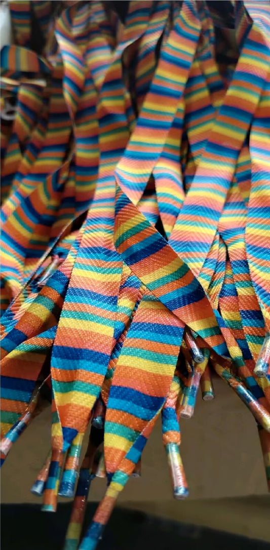 50 Paar Schnürsenkel Pace Rainbow Regenbogen flach bedruckt Rot 116cm 20mm