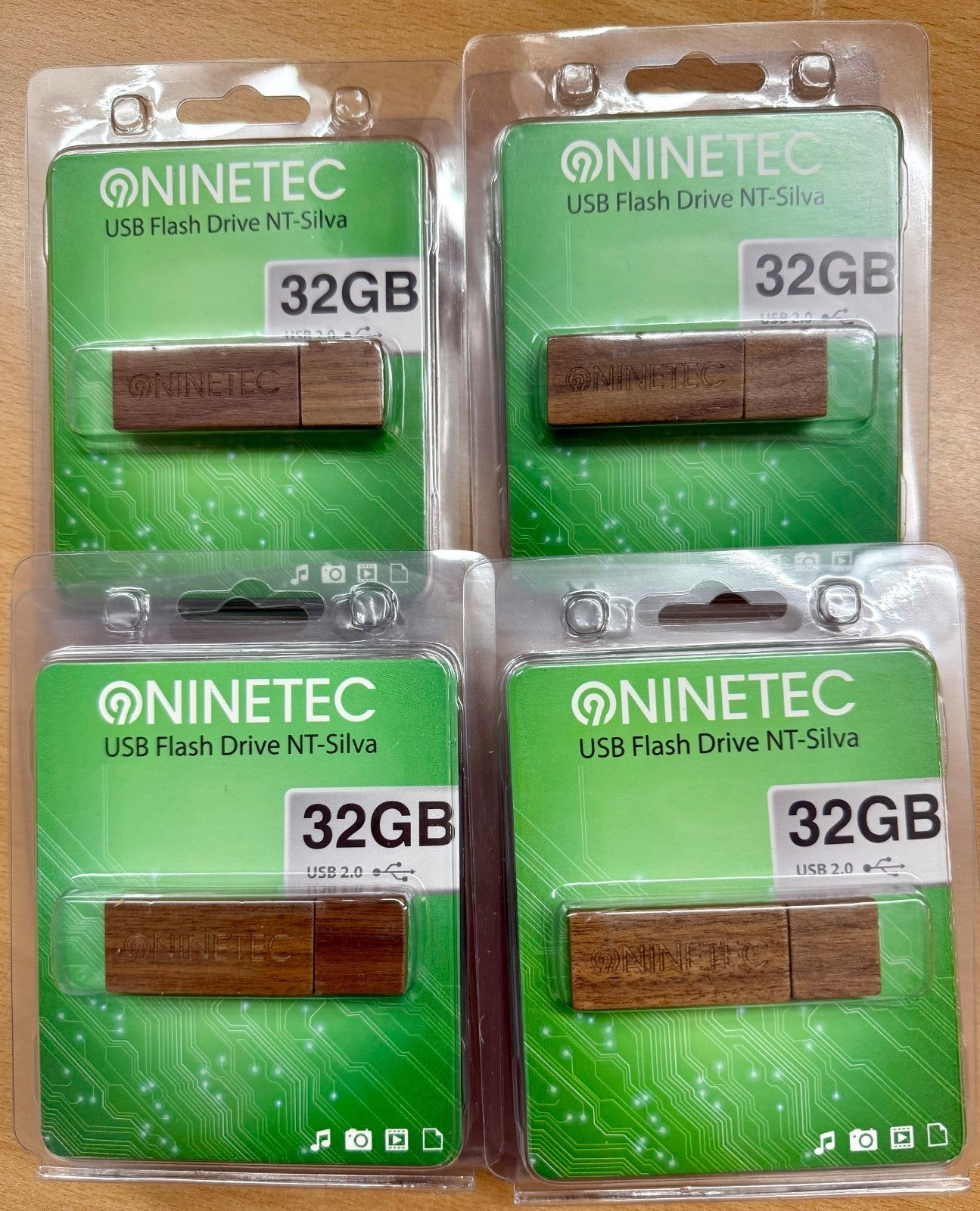 Karton mit min. 10 USB Sticks 32 GB Restposten Posten A Ware Aktion Speicher
