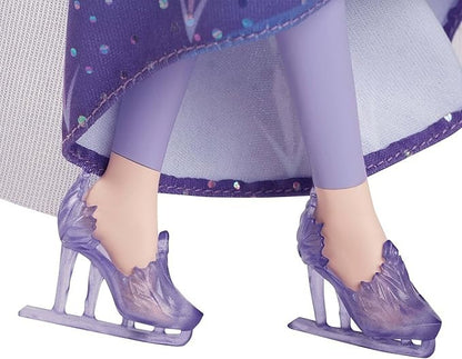 Mattel JBG53 Disney Frozen Die Eiskönigin Winterfest Elsa Puppe Eisläuferin