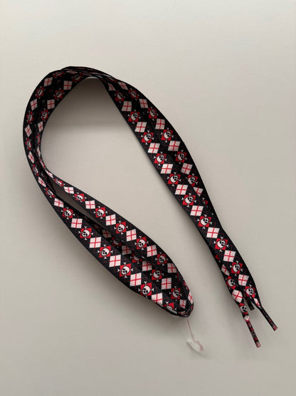 100 Paar Schnürsenkel Schwarz/Rot/Weiß Raute Totenkopf Skull Flachsenkel Sportschuhe